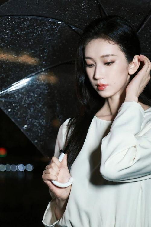 伊人国产视频,倾情演绎东方韵味，展现独特魅力